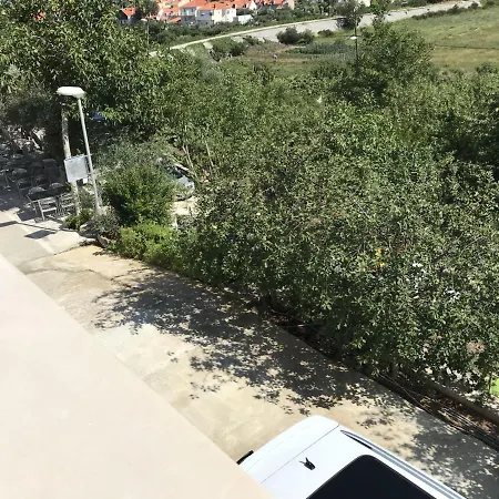 Apartamento Jelena 1 *