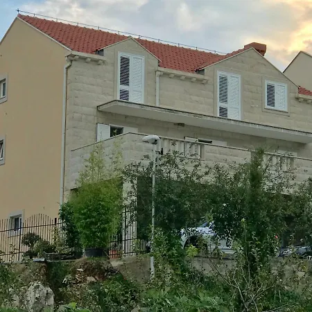 Jelena 1 Apartman